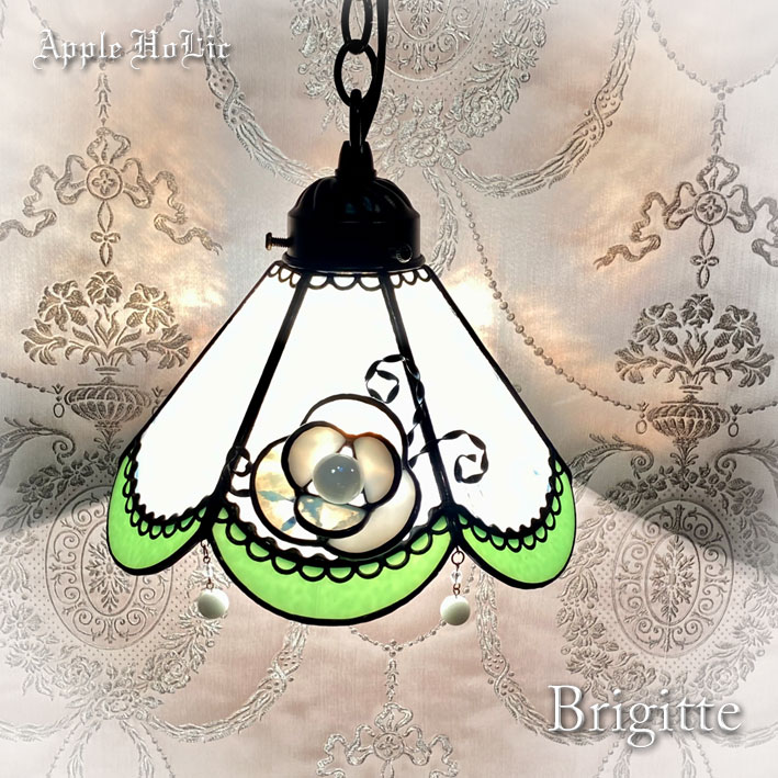 可憐な花咲くキュートなステンドグラスランプ｜アップルホリック 