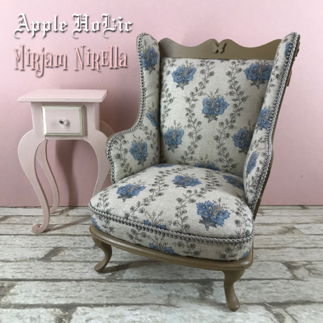 アップルホリックのドール チェア 【 ミリヤム ニゲラ Mirjam Nigella