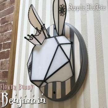 ベンジャミンB 04