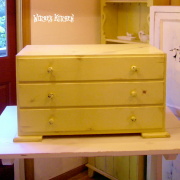 ドールコッド チェスト 【 マルジェロ イエロー Marjello Yellow 】 アウトフィット Chest of Drawers