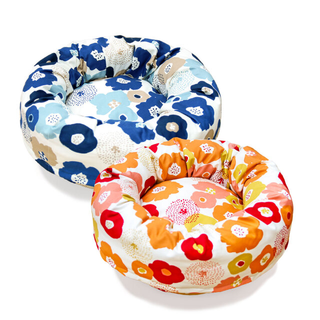 犬と生活　猫の暮らし　カドラーフラワーガーデン