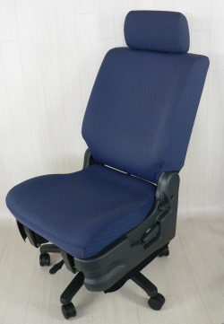 スズキ：MRワゴン