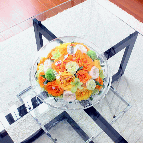 Celebrate Bloom ： セレブレイト ブルーム（プリザーブドの花束のガラスド－ム）【送料無料】