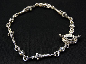 ブレードフレアチェーンブレス