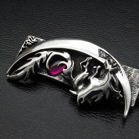 ウルフマンB.R.S ペンダント