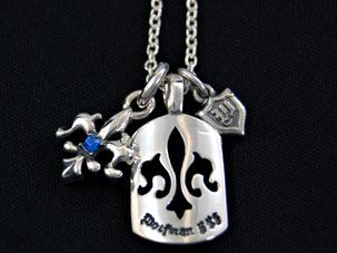 Ｗフレアチャームドッグタグ