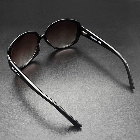 ウルフマン サングラス