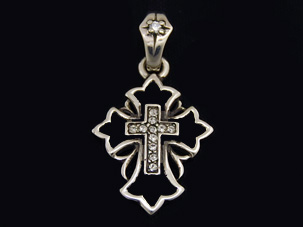 ホーリークロスペンダント／ホワイト