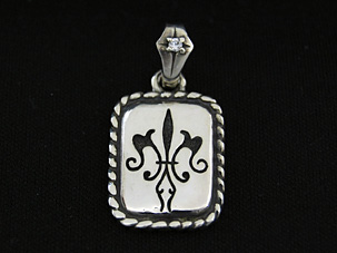 キャンディリリーペンダント