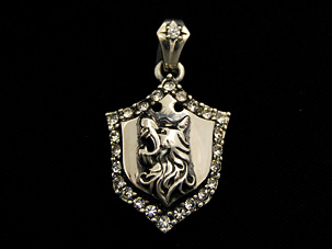 ハーテッドウルフｗ／ストーンペンダント／ホワイト