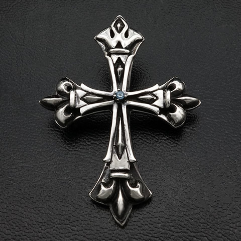 パトリッククロスペンダント