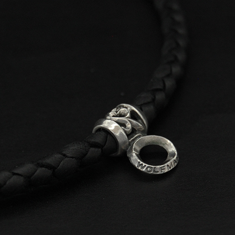 ウルフヘッドチャームレザーネックレス