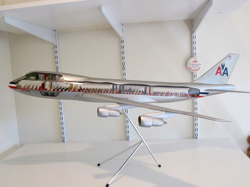 航空機模型展示用３点スタンド