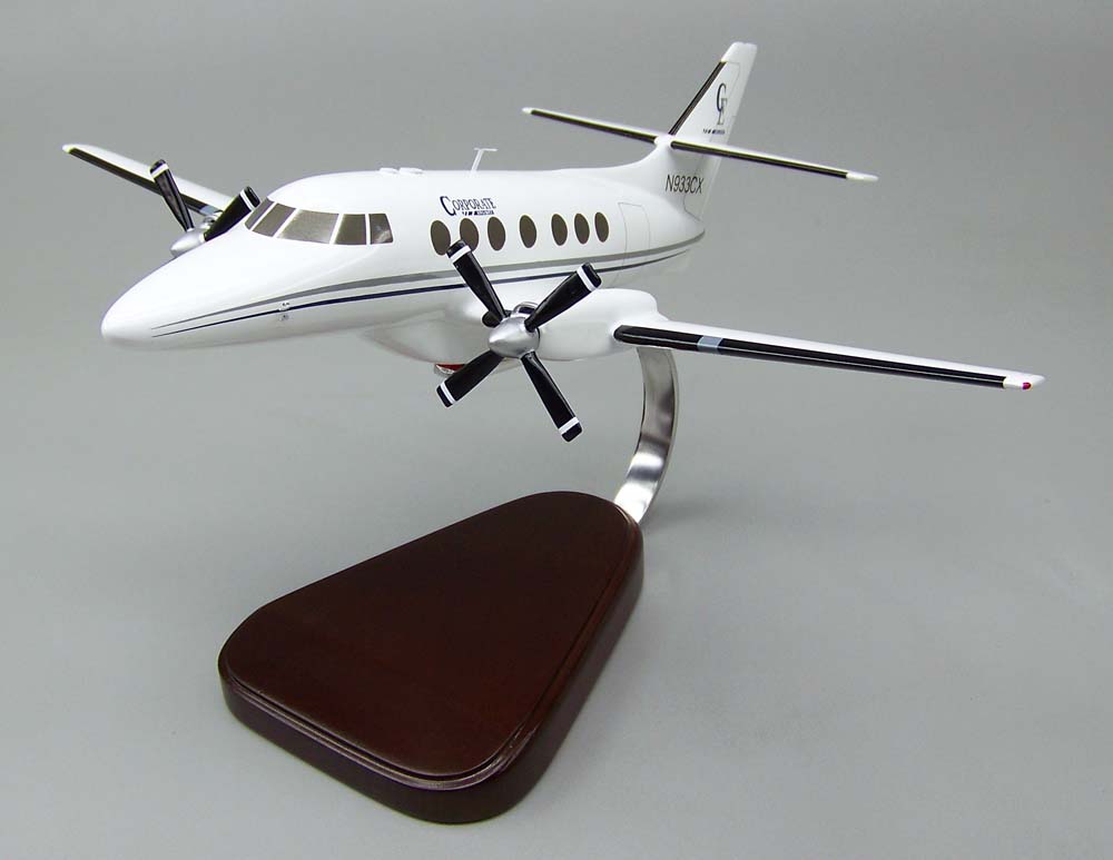 BAe JETSTREAM 31,ジェットストリーム31,小型双発プロペラ旅客機,木製ハンドメイド,ソリッドモデル,ウッドマンクラブ