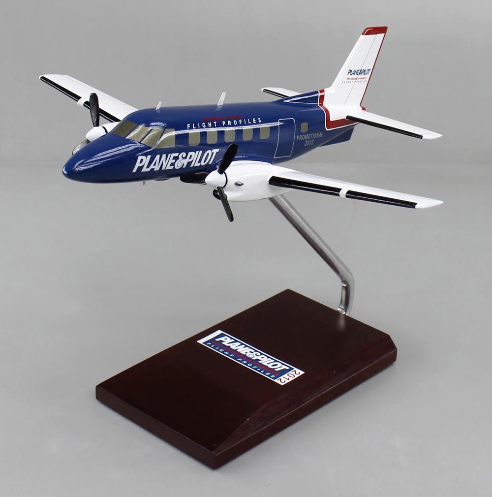 エムブラエル110バンデランテ,Embraer EMB 110 Bandeirante,,小型双発プロペラ旅客機,木製ハンドメイド,ソリッドモデル,ウッドマンクラブ