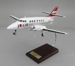 1/43 ジェットストリーム31（コクピット窓=アクリル透明/ギアダウン仕様）