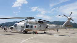 1/50 SH-60K ヘリコプター(窓クリアー+内部製作付)