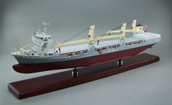 貨物船MV-ANNETTE-1/350・木製ハンドメイド超精密完成模型完成品　ウッドマンクラブ