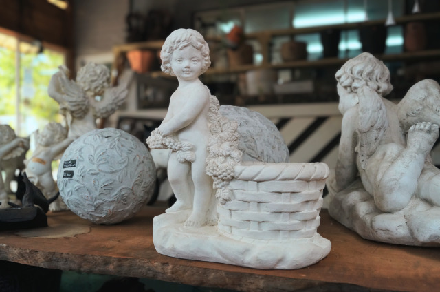 石膏エンジェルプランター(1点物)