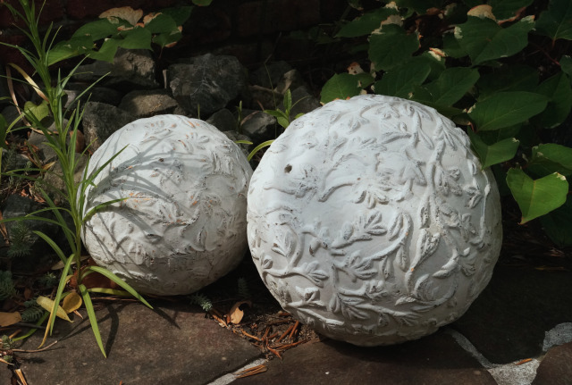 アンティーク調ガーデンボール