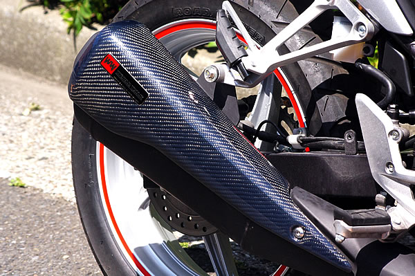 cbr250r用　カーボンマフラーガード