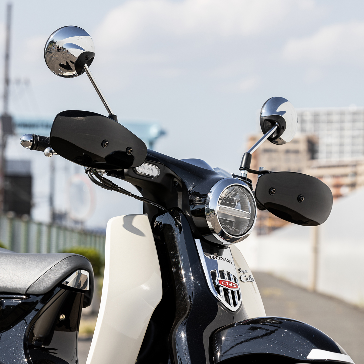 スーパーカブC125専用 塗装ナックルガード