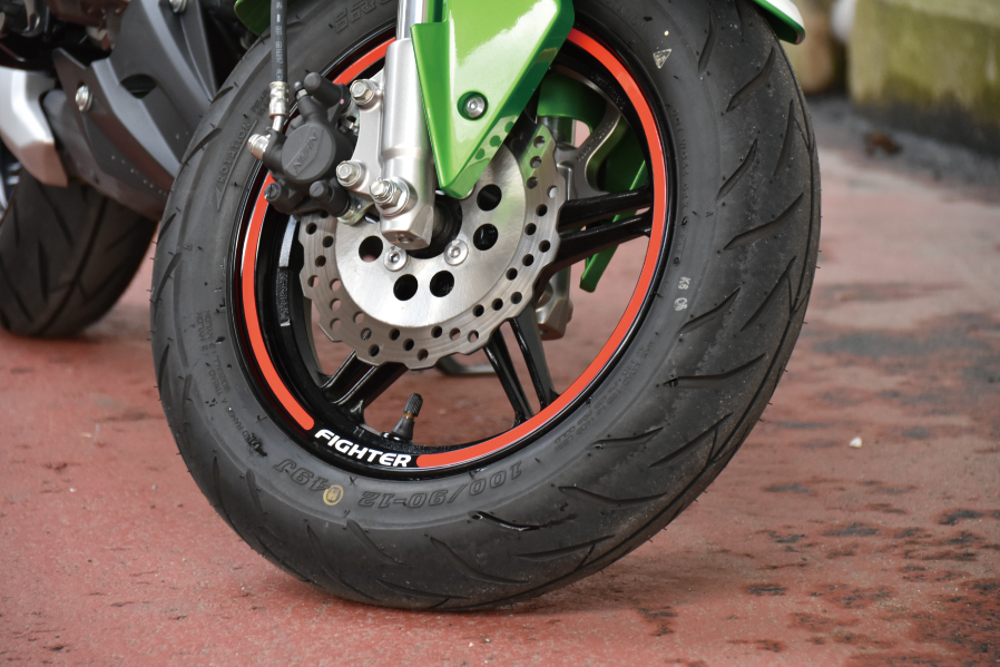 Z125PRO専用グラフィックリムステッカー