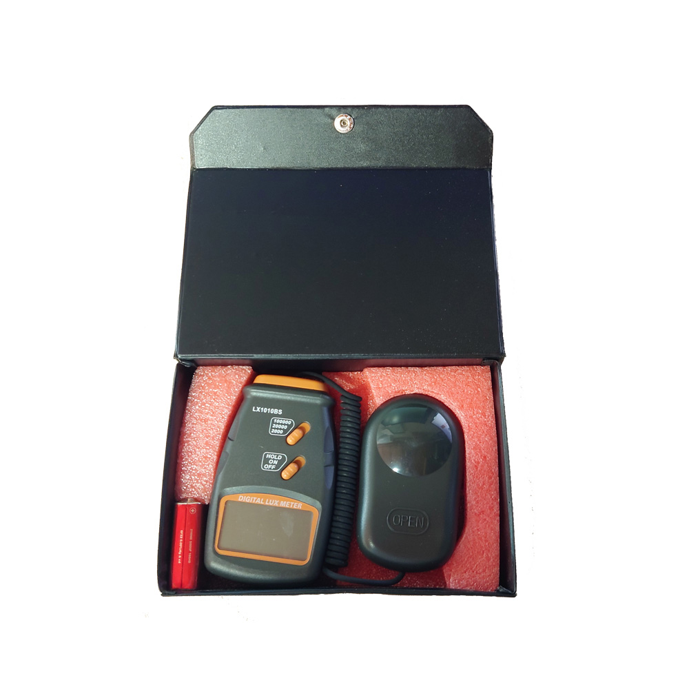 DIGITAL LUX METER（デジタルルクスメーター）