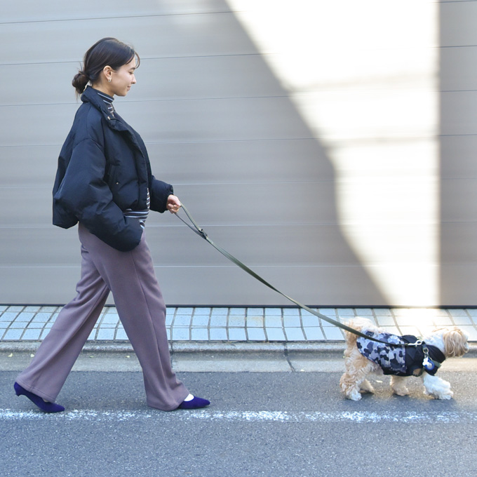 マタニティ マタニティウェア 暖か あったか 防寒 ジャケット ダウン 中綿 コート ブルゾン ショート丈 秋冬 冬 おしゃれ かわいい 可愛い 妊婦 妊婦服 低身長 授乳 産前 産後 臨月 黒 ブラック 白 アイボリー Pearls パールズ