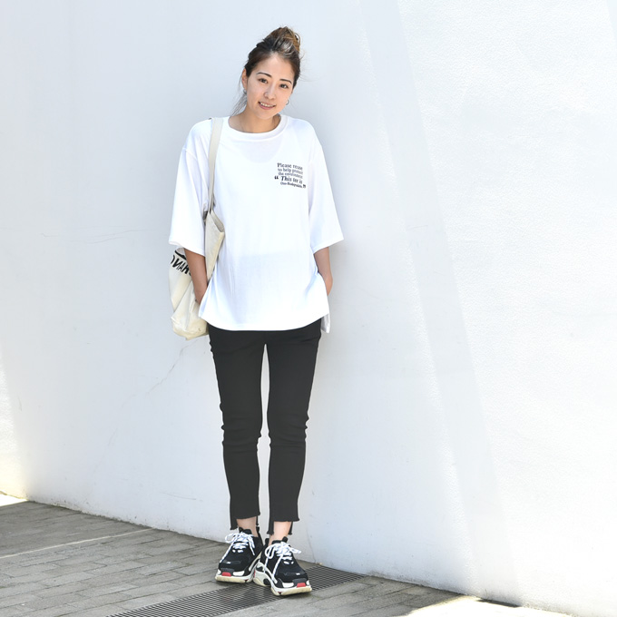 ハンサムモードな♪ 裾カットオフの マタニティ ブラックスキニー