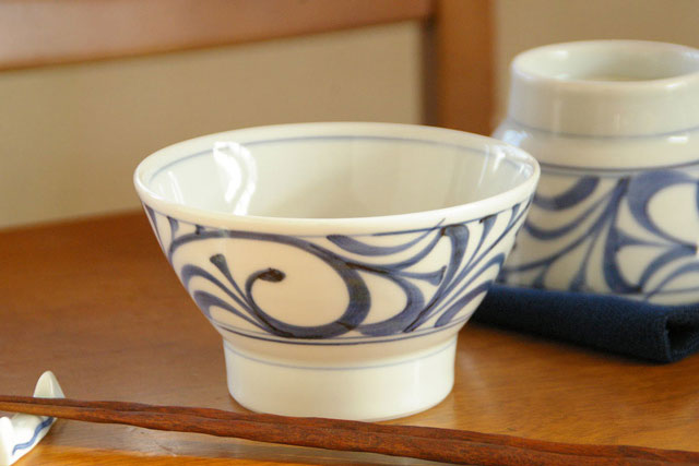 からくさの茶碗(大)