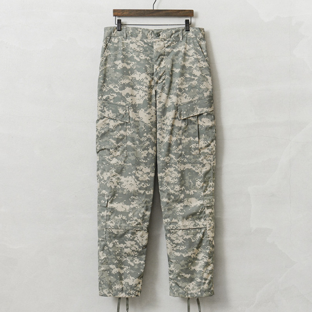 実物 新品 デッドストック 米軍 ACU コンバット カーゴパンツ UCP