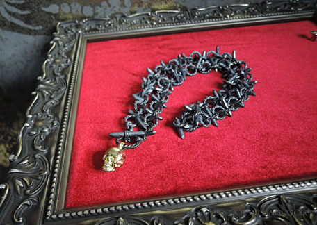 有刺鉄線スカルネックレス BETHLEHEM BLOODLUST