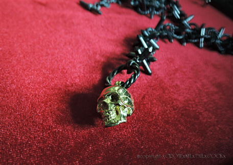 有刺鉄線スカルネックレス BETHLEHEM BLOODLUST