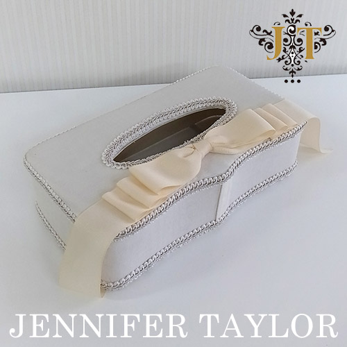 【まとめ買い割引対象品】 ジェニファーテイラー Jennifer Taylor ティッシュBOX・Chinon(WH)-Ribbon