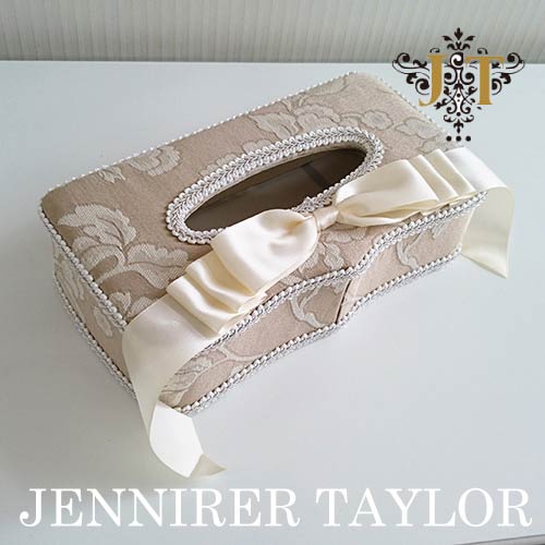 【まとめ買い割引対象品】 ジェニファーテイラー Jennifer Taylor ティッシュBOX・Heirloom(リボン)