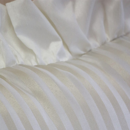 ジェニファーテイラー・フリルクッション Haruno-GR｜おしゃれ