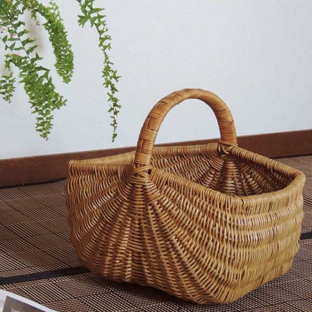 ラタン(籐) 手つきバスケット(花籠)｜おしゃれなインテリアの通販