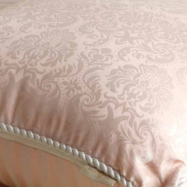 ジェニファーテイラー,Jennifer Taylor,クッション,ピンク,Haruno