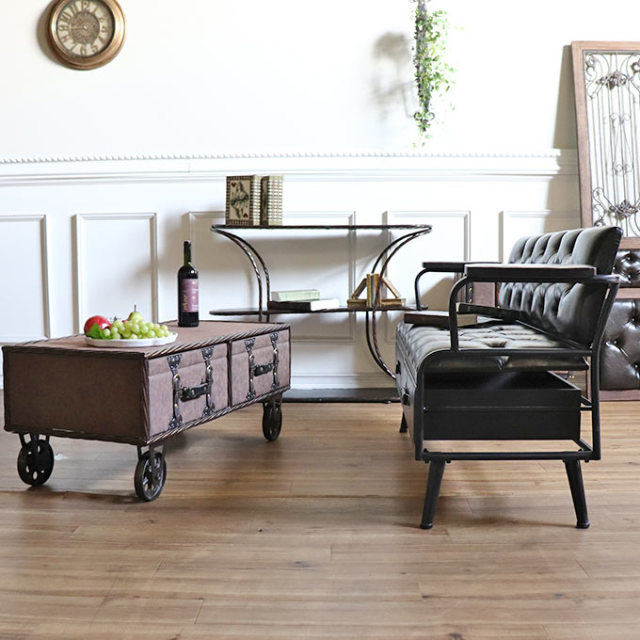 アルミ製テーブルセンターテーブルアメリカントランク型テーブルシルバー 