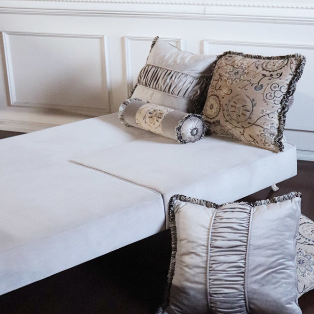 未使用♦️ロココ調 ヴィンテージ 花柄♦️日本製 高級 ソファベット♦️希少♦️送料込 輸入家具 ソファベッド(3Pソファ) NATURAL ナチュラル おしゃれ