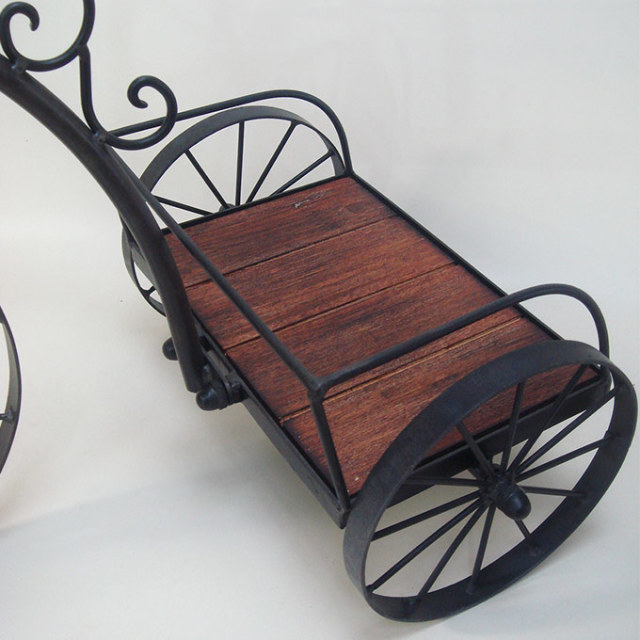 アンティーク調 自転車型プランター 花台｜おしゃれなガーデニング用品