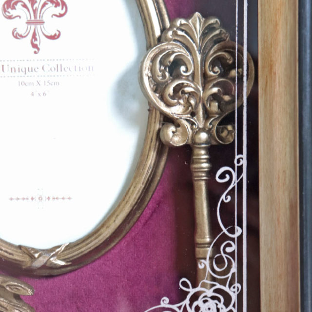 フォトフレーム,ゴールド,ロココ,姫系,写真立て,壁掛け,壁飾り,フォト,写真,インテリア雑貨,アンティーク