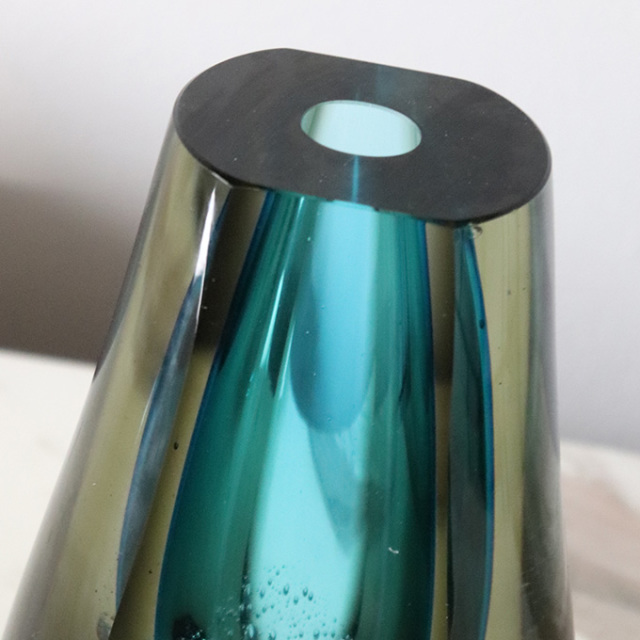 置物,花瓶,インテリアベース,クリスタル