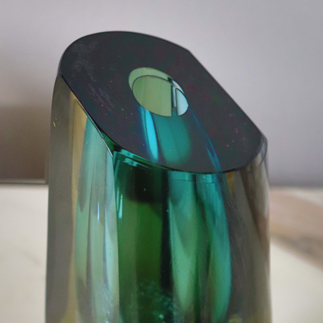 置物,花瓶,インテリアベース,クリスタル