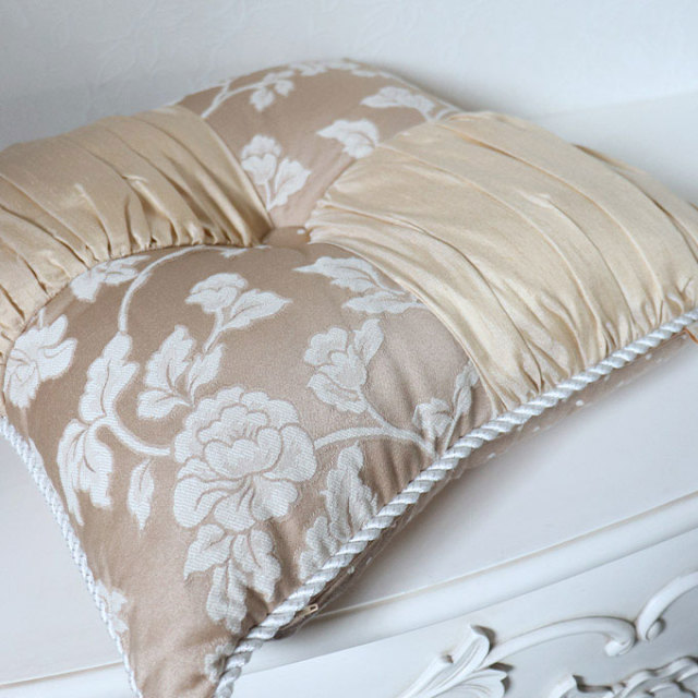 Jennifer Taylor クッション ジェニファーテイラー ジェニファーテイラー・クッション・Legacy｜おしゃれインテリア