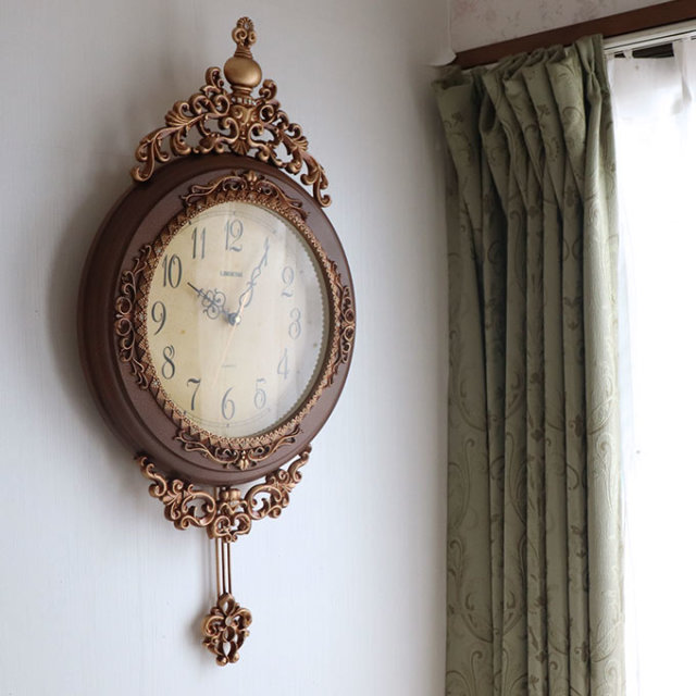 アンティークロココ 振り子付きウォールクロック(壁掛け時計) ライト