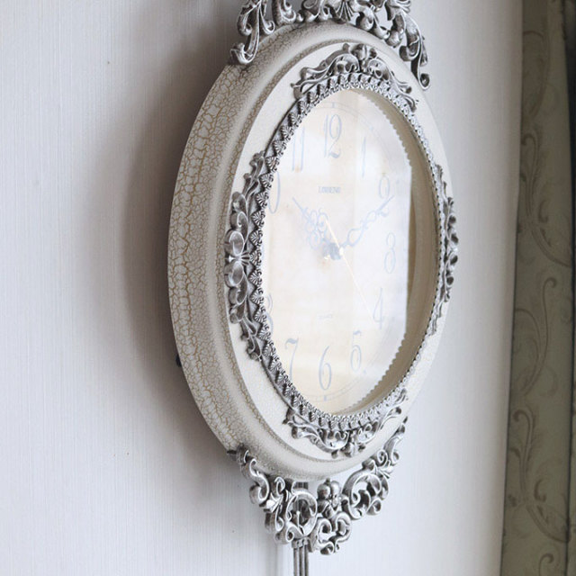 激レア！！TIARA 掛け時計 ロゴ入り 新品 激レア！！TIARA 掛け時計 ロゴ入り 新品