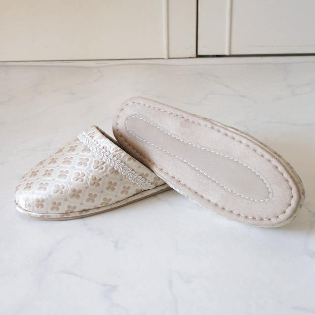 スリッパ,ルームシューズ,ユニセックス,室内用,来客用,おしゃれ,ジェニファーテイラー,Lumina