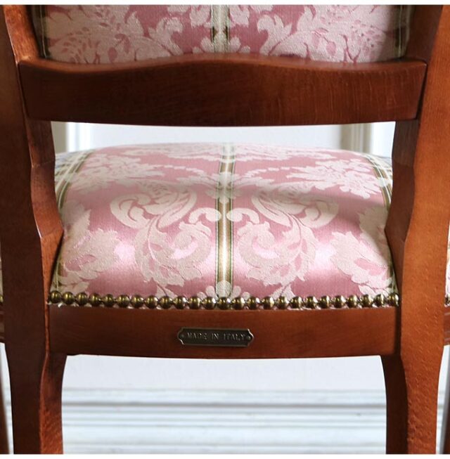 イタリア製 アームチェア クラシックピンク｜おしゃれ家具通販 Y-KAGU